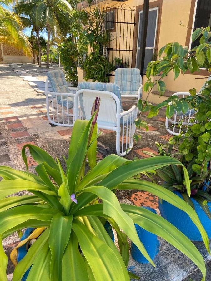 Casa Ibiza Celestun Villa Bagian luar foto