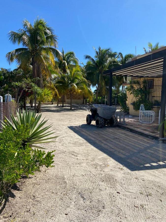Casa Ibiza Celestun Villa Bagian luar foto